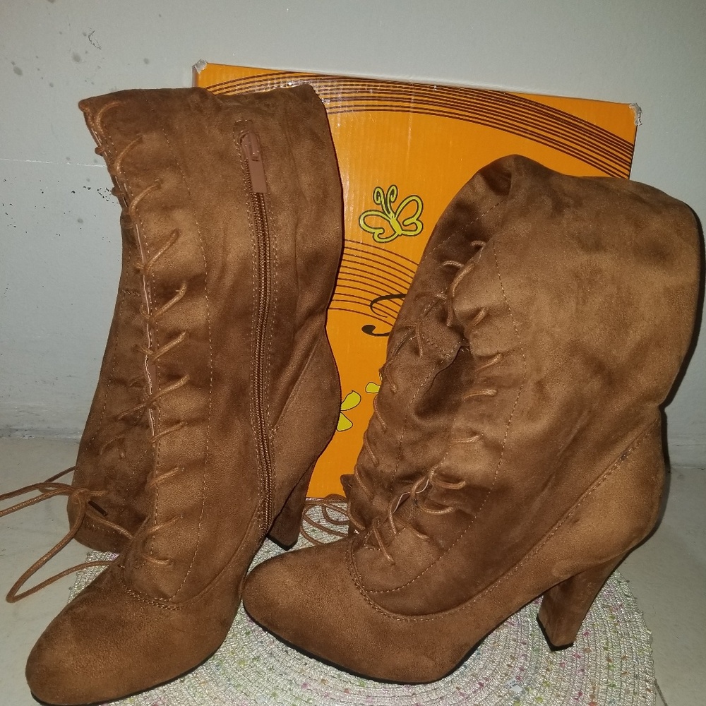 High knee boots
